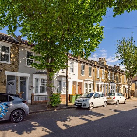 The Stratford Villa Londres Exterior foto